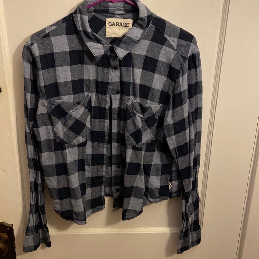 Garage button-up large